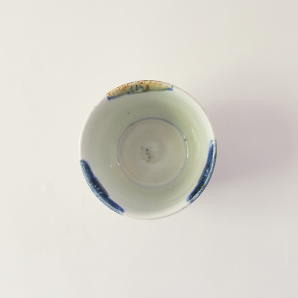 日高直子　そば猪口 花と蝶　model　C　Φ8ｃｍ