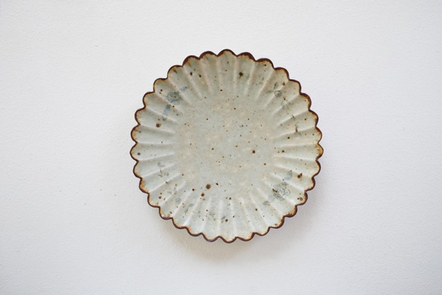 市野吉記　いろ安南　輪花皿　model２　Φ18ｃｍ