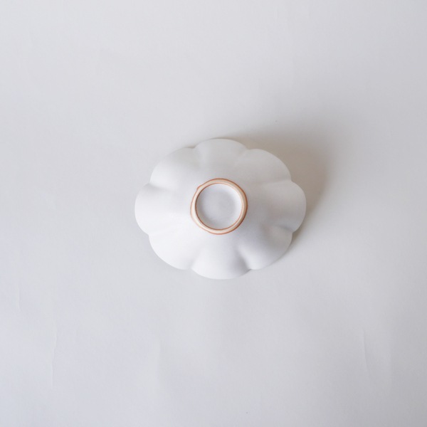 黒木泰等　白釉雲小鉢 H5cm