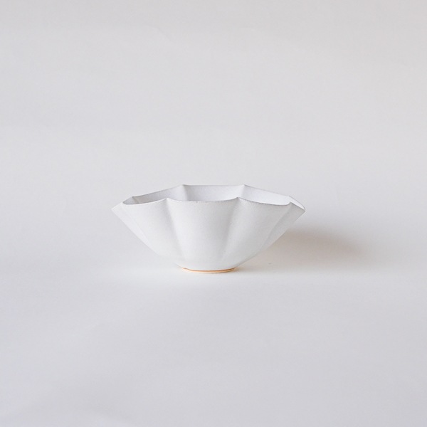 黒木泰等　白釉雲小鉢 H5cm