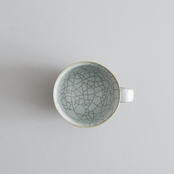 髙田志保　炭入り丸マグカップ　Φ9cm　H7cm