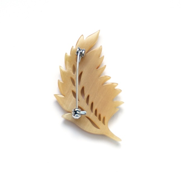 BISOU　静かな羽片（小）　ブローチ