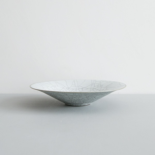 髙田志保　炭入り８寸浅鉢　Φ24.5cm　H5cm