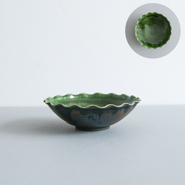 黒織部　鉢 黒木泰等 織部ひらひら小鉢 φ13cm H4cm