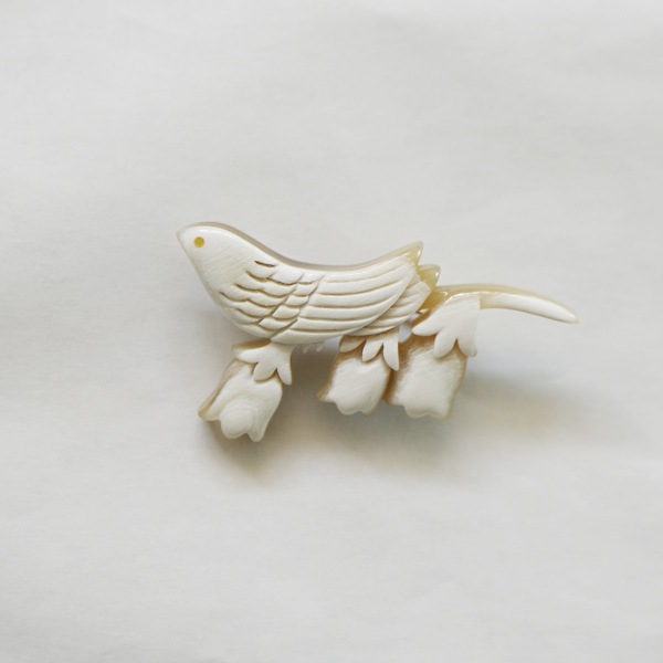 BISOU  小さな夢のつづき ブローチ