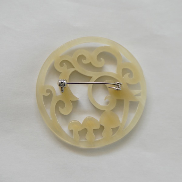 BISOU  月の晩にキノコ  ブローチ