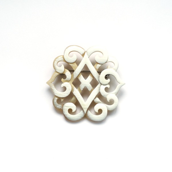 BISOU　銀の風A　ブローチ