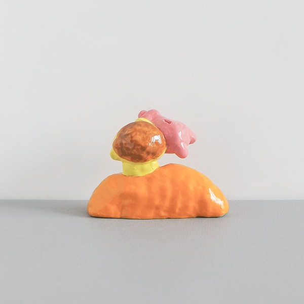 MAO YAMAMOTO　NEVER ANGRY MAN　Model・ブタ(Pig)