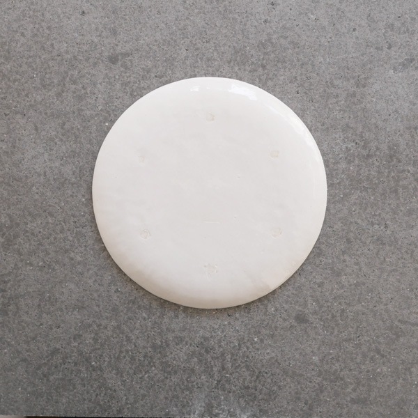 中囿義光　5寸皿 　（白・金・ギザ）　Φ15ｃｍ