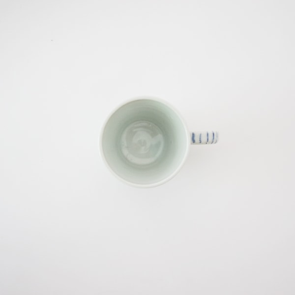 中尾万作　青桃掛分マグ　大