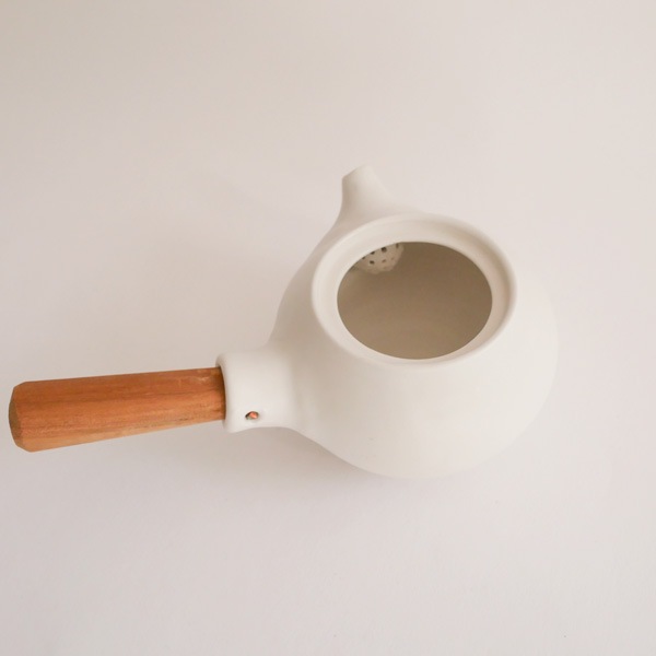 馬場勝文　白磁マット煎茶急須　丸