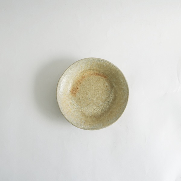 及川静香　灰釉　4.5寸皿　Φ13.5ｃｍ