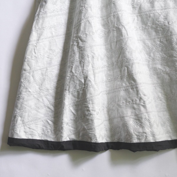 hallelujah ハレルヤ　リネン【羊飼いのローブ】 HALLELUJAH 羊飼いローブ（Embroidery Linen) White 送料無料
