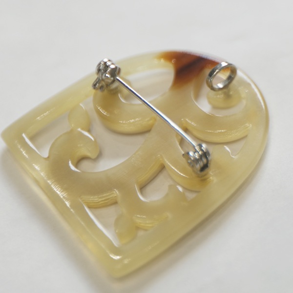 BISOU　光の木注ぐ　ブローチ