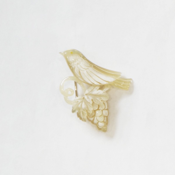 BISOU  ことりとブドウ　ブローチ