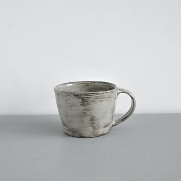 馬場勝文　刷毛目持ち手の大きなマグ（低）Model・B