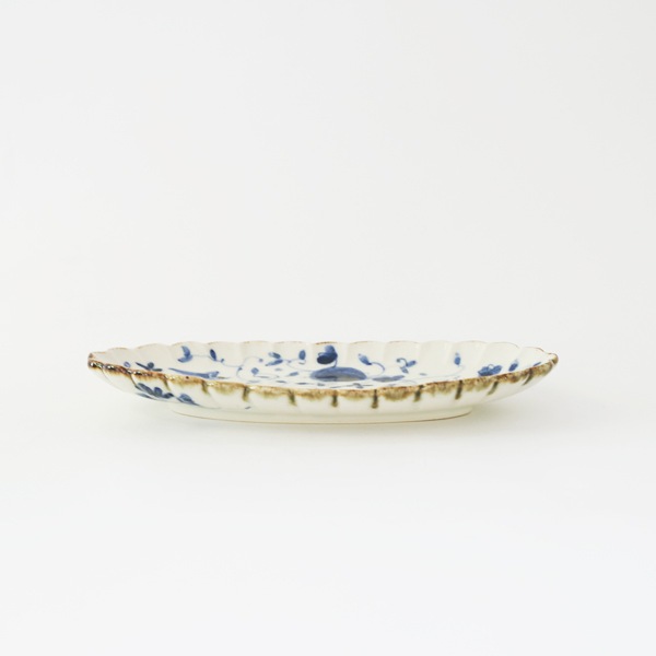 日高直子　楕円輪花皿　11×22ｃｍ