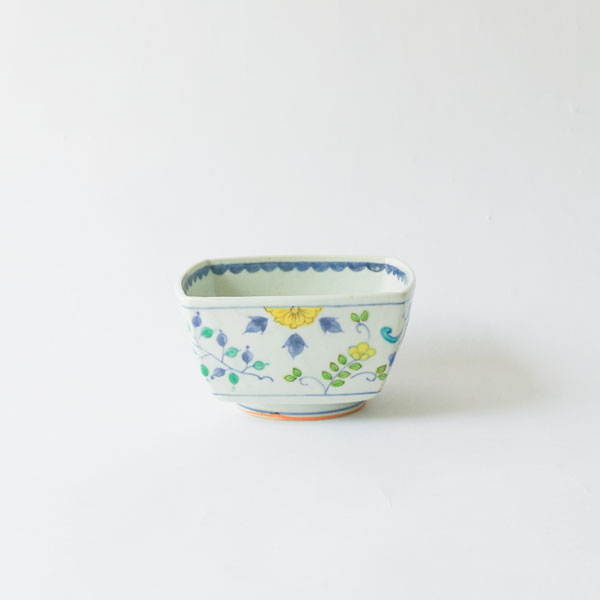 大井寛史・萌子　色絵　青更紗角鉢　9.5cm×9.5cm　H5.5cm