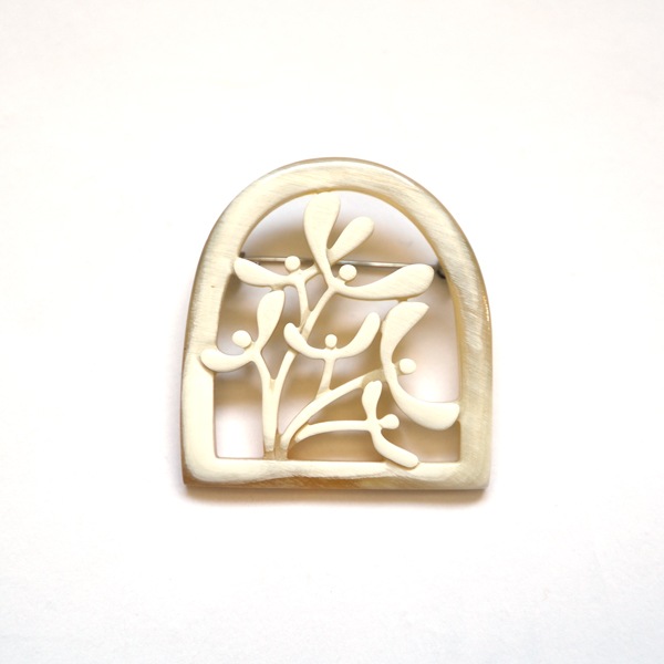 BISOU ヤドリギ ブローチ BISOU 窓ヤドリギ ブローチ