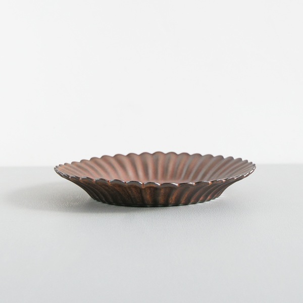 上國料正記　輪花皿　ブロンズ　Φ20.5cm　