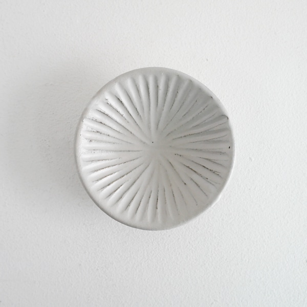 馬場勝文　土マット内鎬豆皿　φ8.5ｃｍ