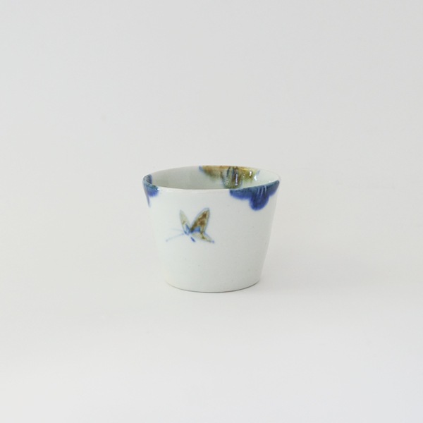 日高直子　そば猪口 花と蝶　model　B　Φ8ｃｍ