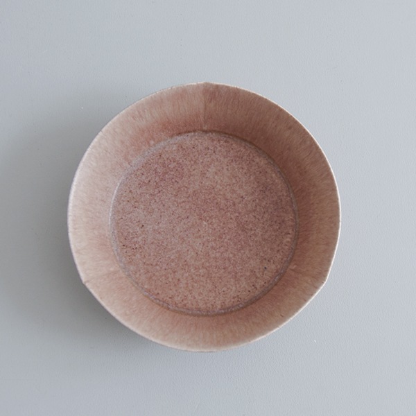 黒木泰等　あずき釉三弁平鉢　20㎝　H5cm
