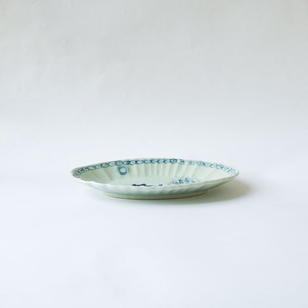 稲村真耶　乳白釉輪花楕円浅鉢 稲村真耶 乳白釉輪花楕円浅鉢 稲村真耶 乳白釉輪花楕円浅鉢