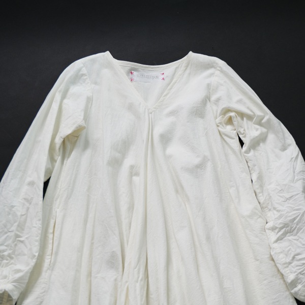 HALLELUJAH　ハレルヤ　小間使いローブ　Milky White　送料無料