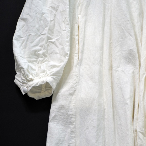 HALLELUJAH　ハレルヤ　小間使いローブ　Milky White　送料無料