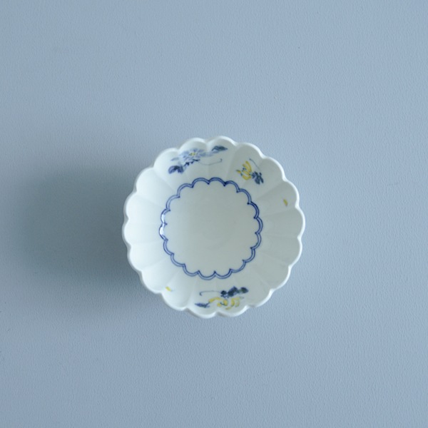 日高直子　輪花鉢　黄花