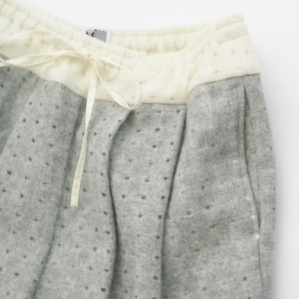 kijinokanosei  タックパンツ 　hokui35　White