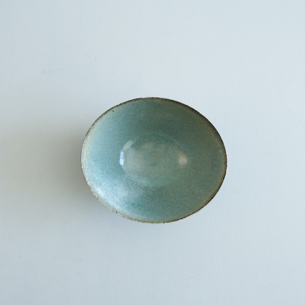 髙田志保　灰釉楕円鉢　12.5cm×14.5cm　H7cm