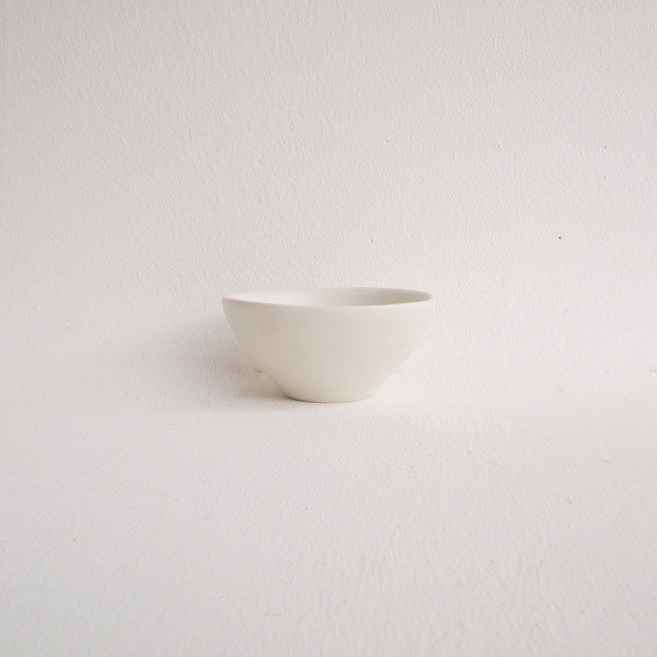 馬場勝文　白磁マット小鉢　Φ8.5ｃｍ