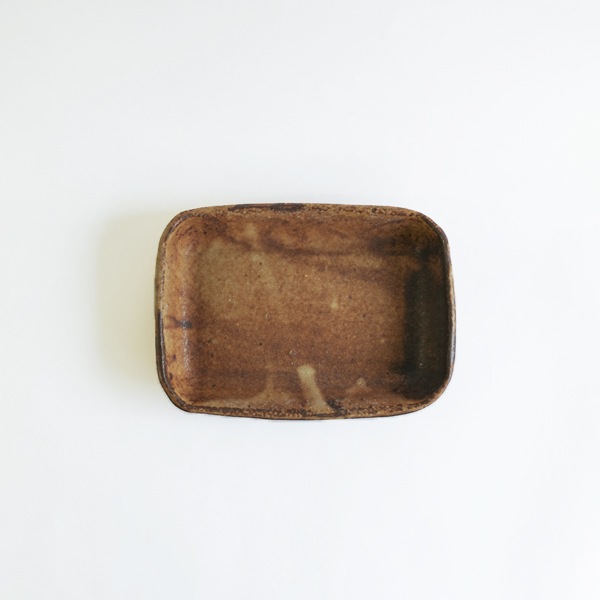 及川静香　　耐熱角皿