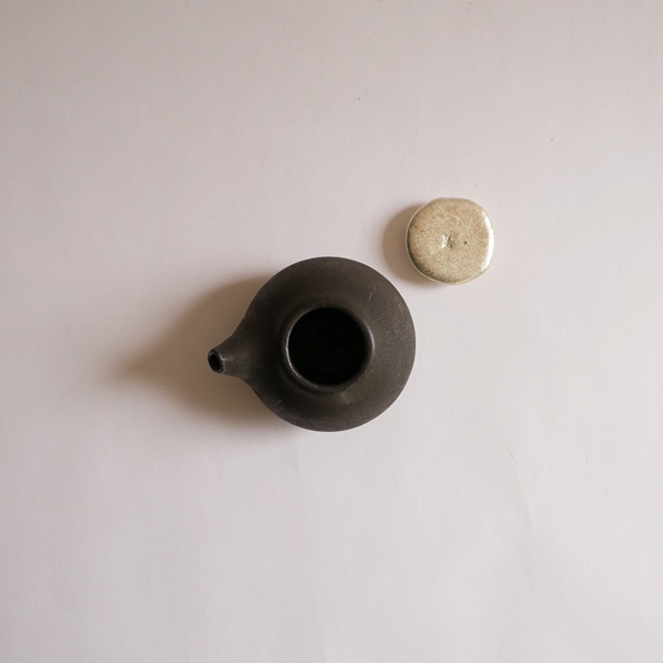 馬場勝文　黒釉しょう油差　model D