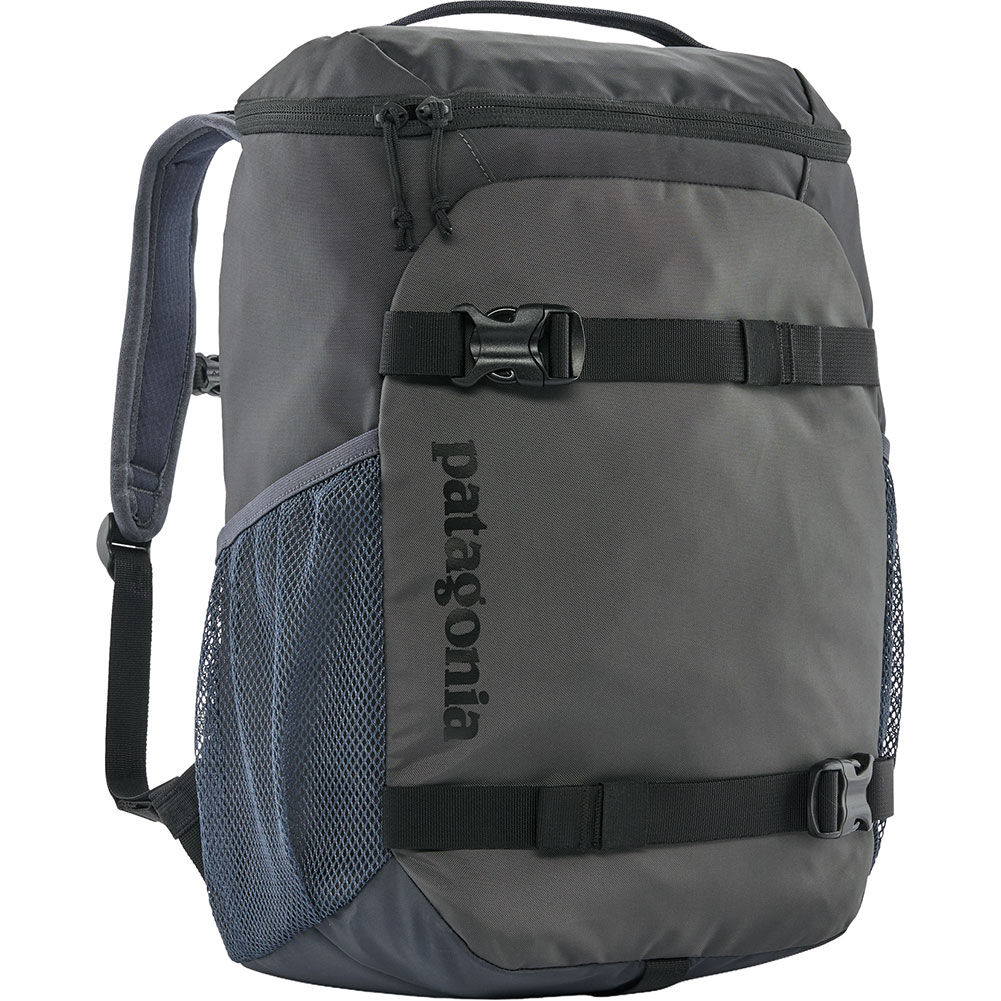 Patty-marcie　パタゴニアキッズレフュジートデイパック 18L パタゴニア-patagonia キッズレフュジートデイパック18Lなら
