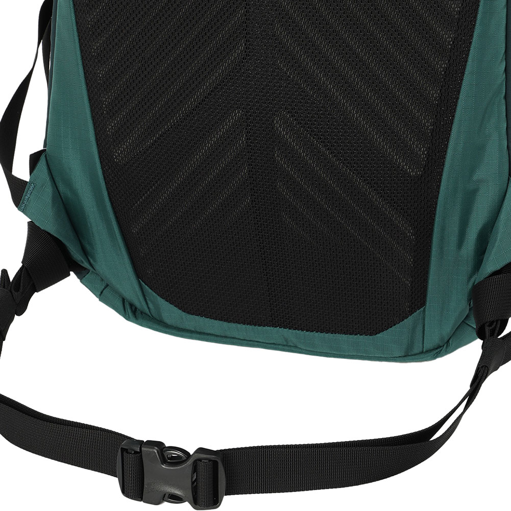 マウンテンハードウェア-MOUNTAIN HARD WEAR フィールドデイ22L