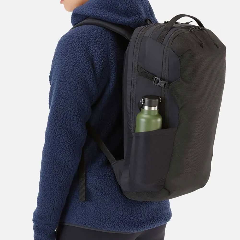 ラブ-Rab デポ22ならアシーズブリッジが取り扱い豊富です。