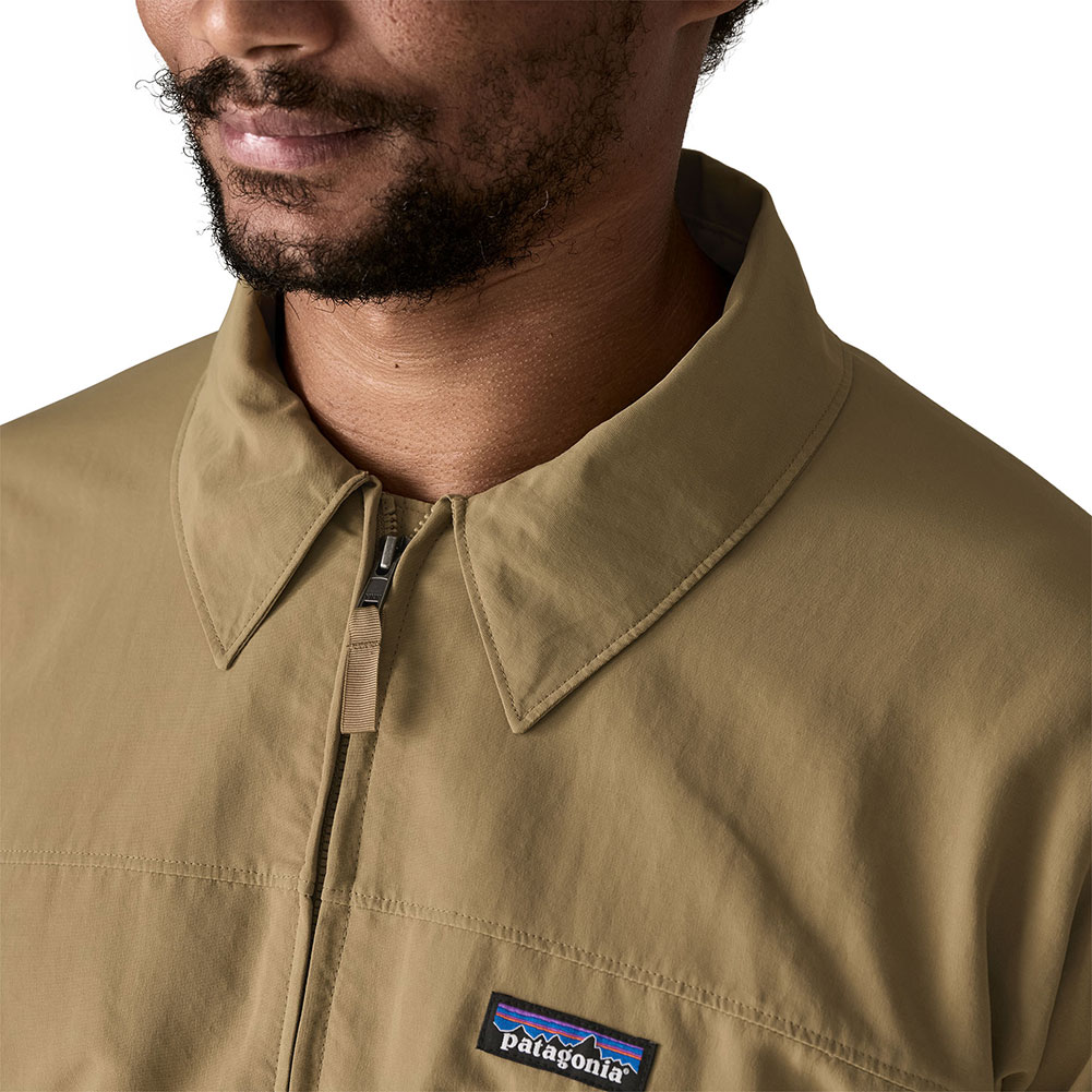パタゴニア-patagonia イスマスアンラインドジャケット男性用なら