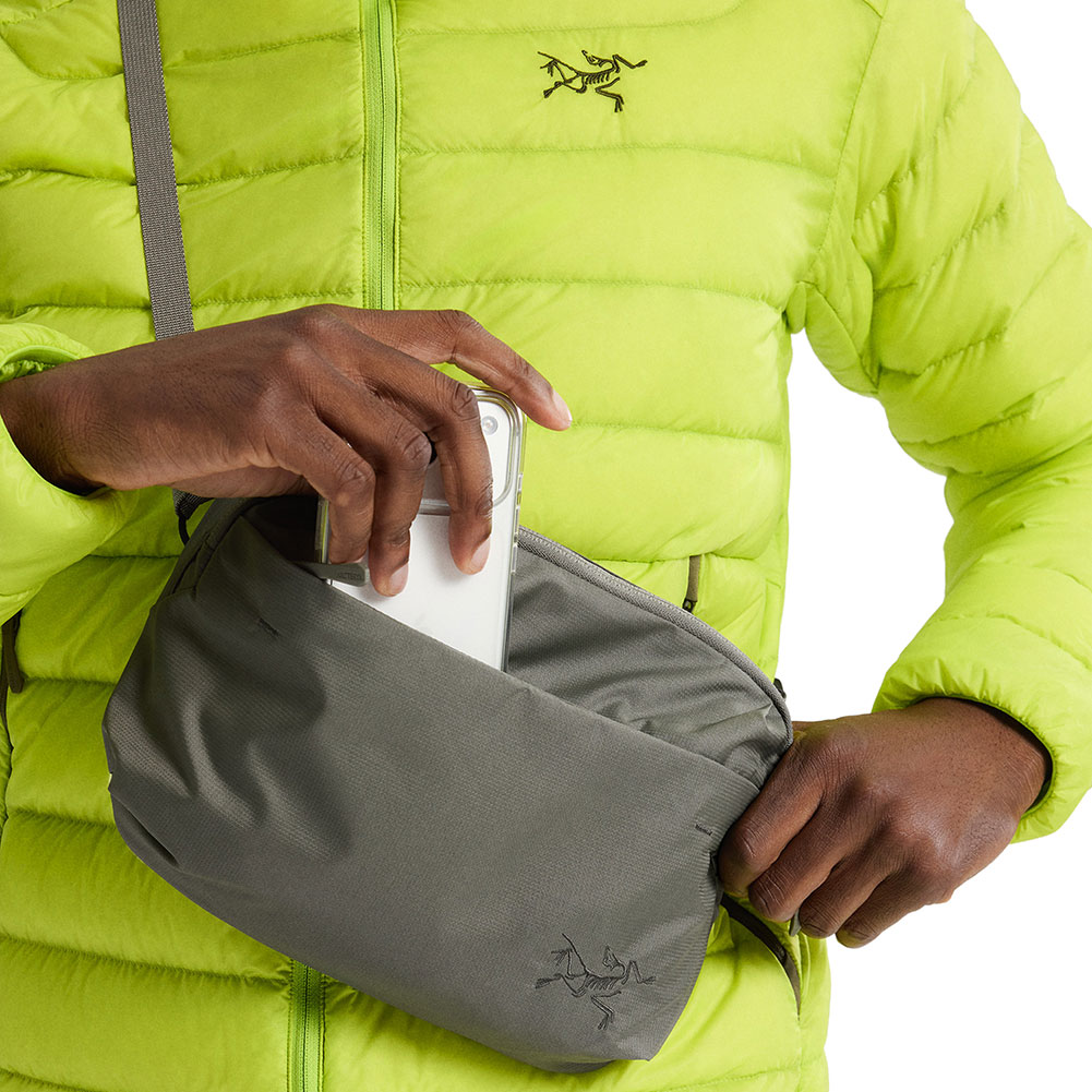 アークテリクス-ARCTERYX ヒリアドクロスボディバッグならアシーズ