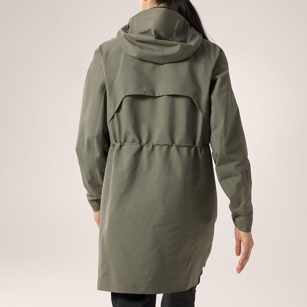 アークテリクス-ARCTERYX サラルジャケット女性用ならアシーズ