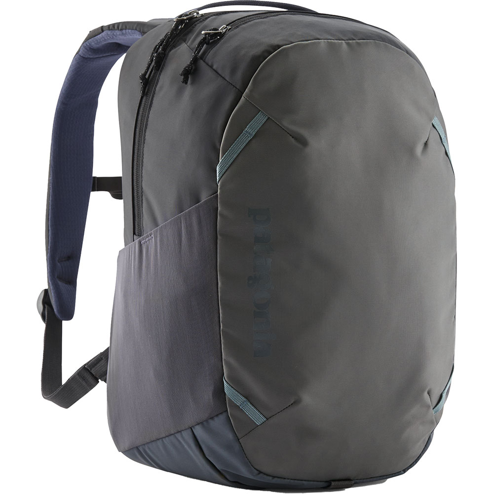 パタゴニア-patagonia アトムデイパック24Lならアシーズブリッジが