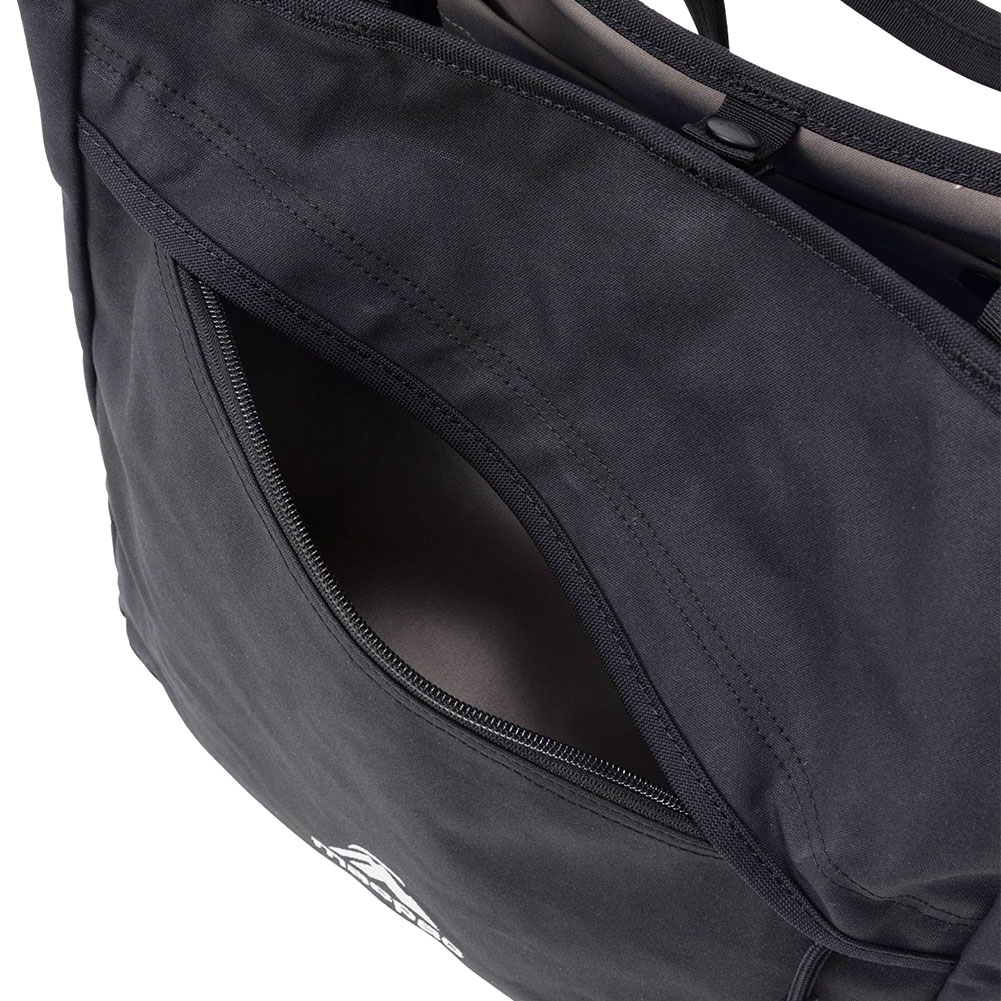 マックパック-macpac ライトアルプトートMならアシーズブリッジが