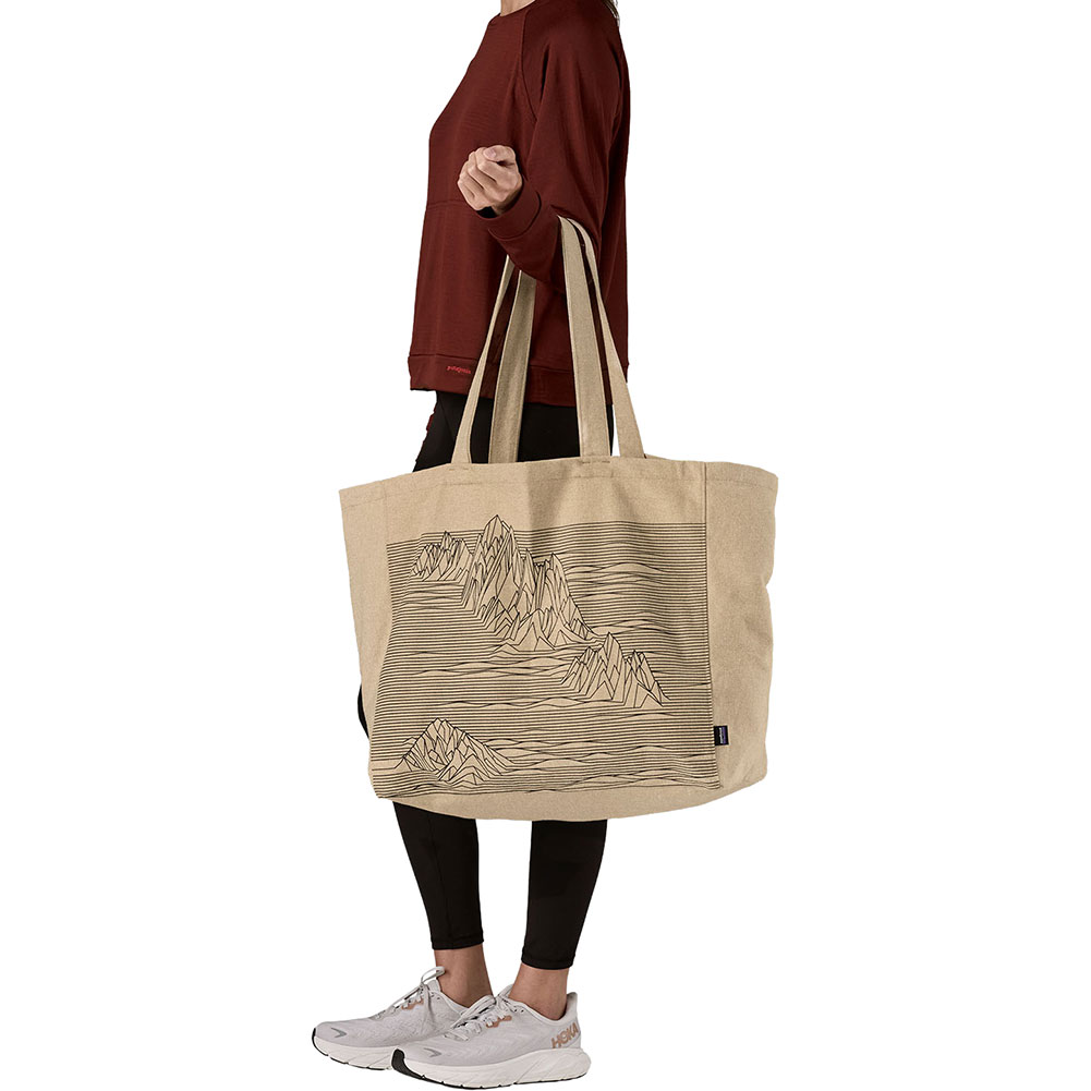 パタゴニア-patagonia リサイクルオーバーサイズトートならアシーズ