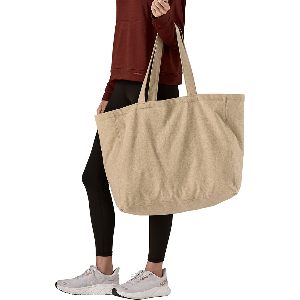 パタゴニア-patagonia リサイクルオーバーサイズトートならアシーズ