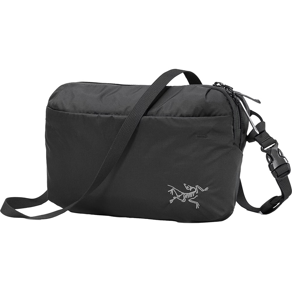 アークテリクス　ヒリアドクロスボディーバッグ　ブラック アークテリクス-ARCTERYX ヒリアドクロスボディバッグなら