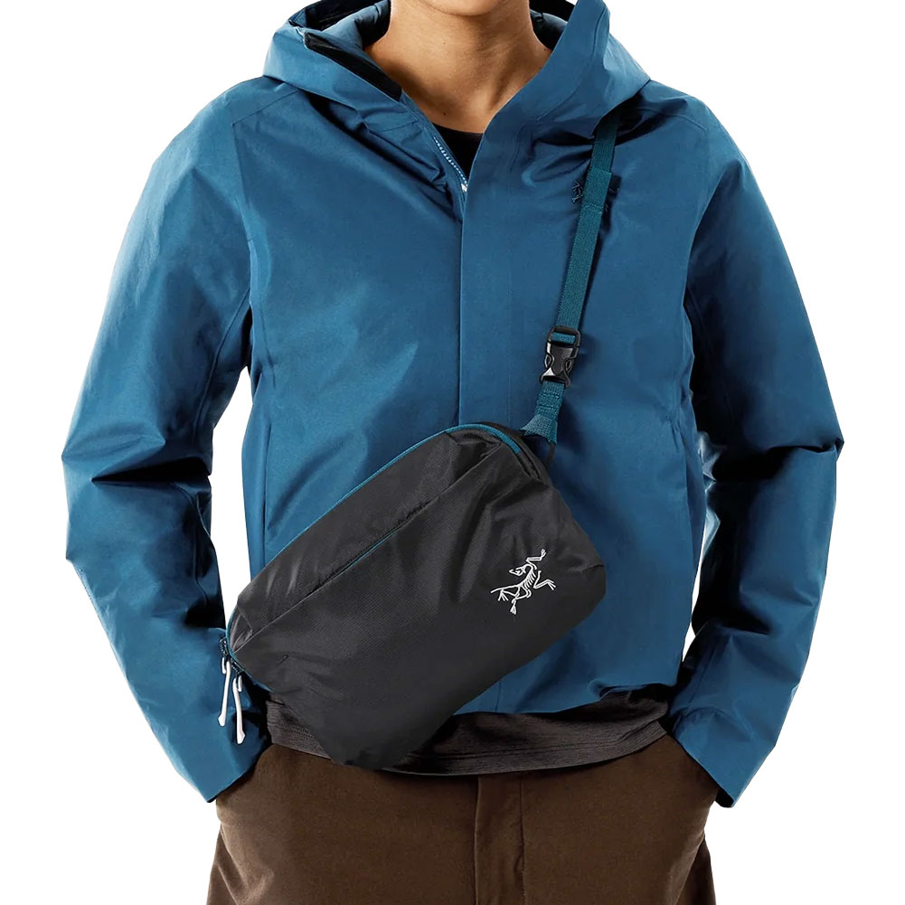 ARC'TERYX ボディバッグ 青 Amazon | [アークテリクス] ARCTERYX ヘリアッド6Lクロス