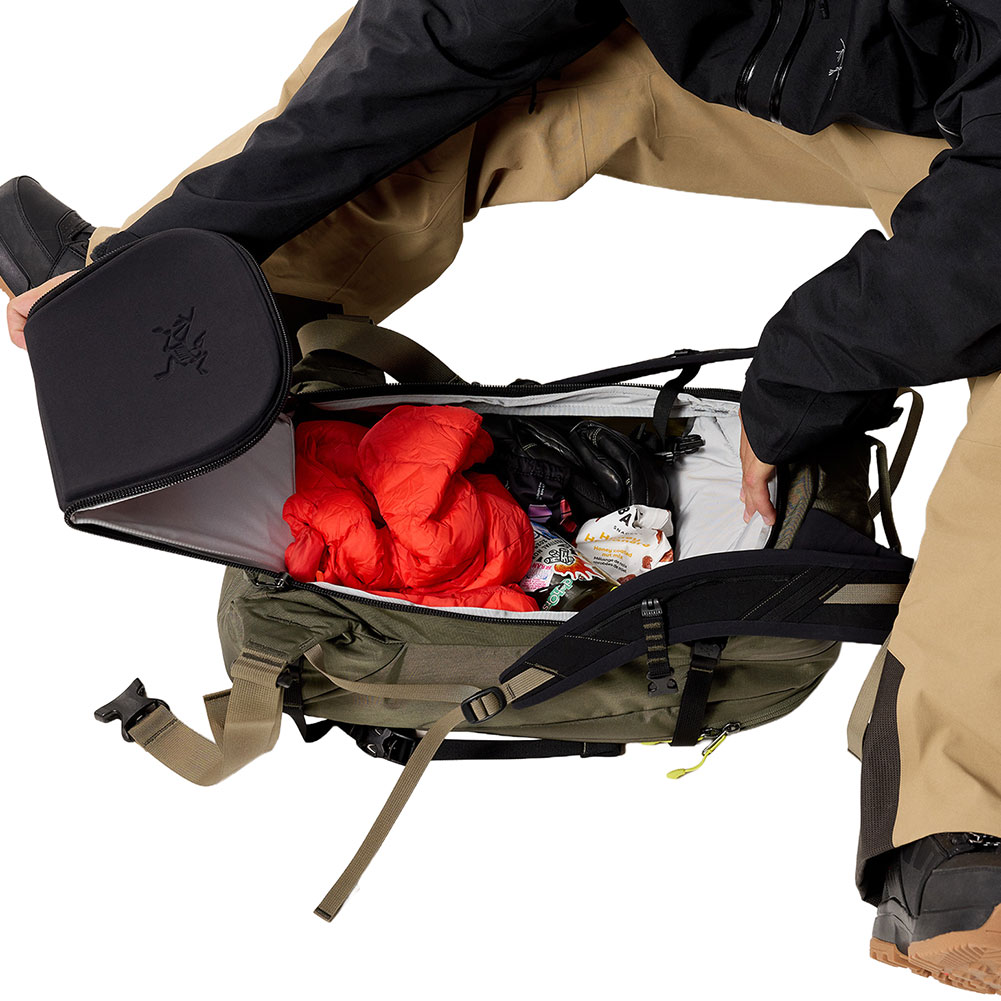 アークテリクス-ARCTERYX クインティック28バックパックならアシーズ