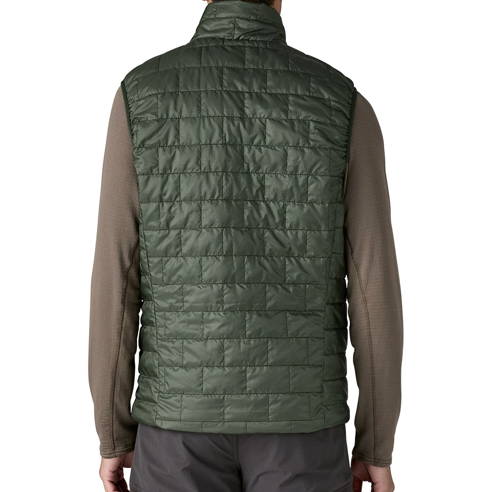パタゴニア-patagonia ナノパフベスト男性用ならアシーズブリッジが